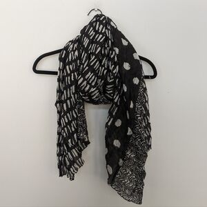 Yam Yam Silk Scarf Black and White Made in Germany